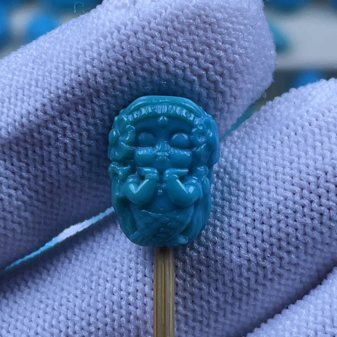 绿松石未镶嵌天然原矿绿松石雕件