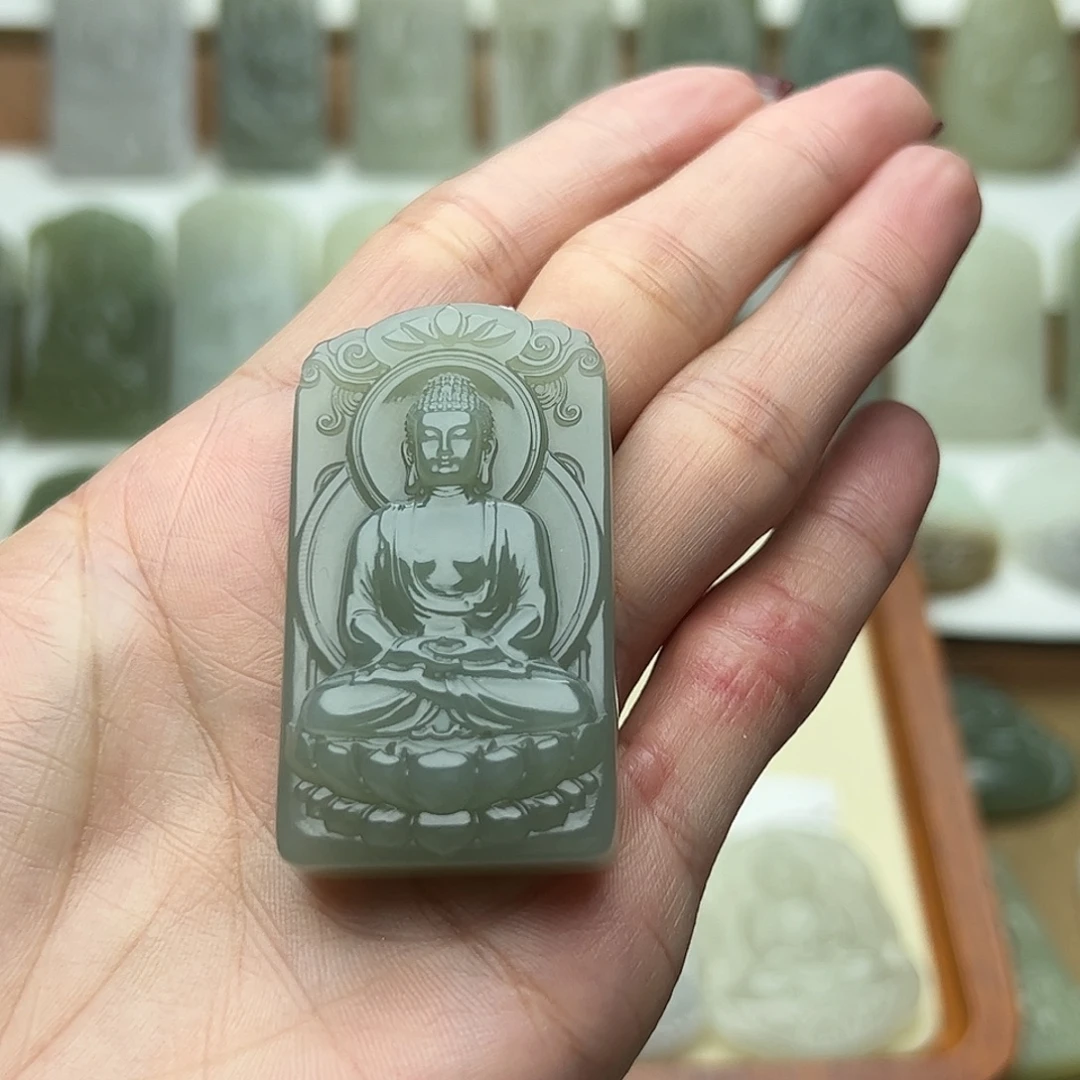 若***雪和田玉未镶嵌颈饰