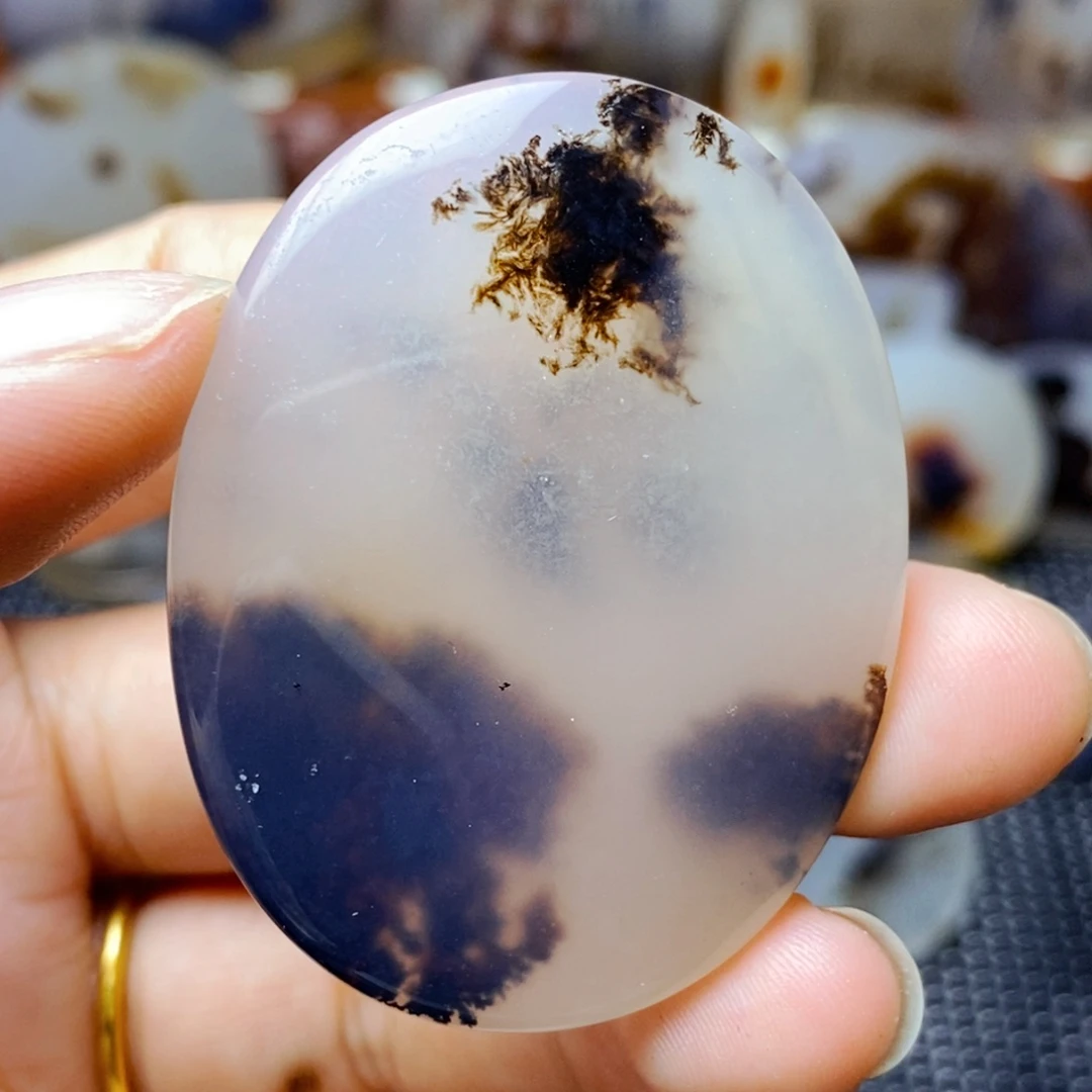 玛瑙/玉髓未镶嵌珠宝半成品