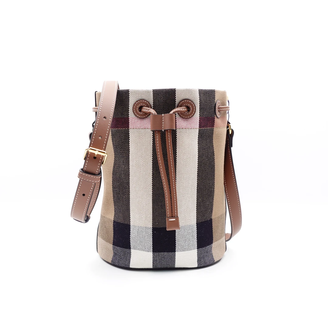 95新 BURBERRY/博柏利 单肩包/T10214424