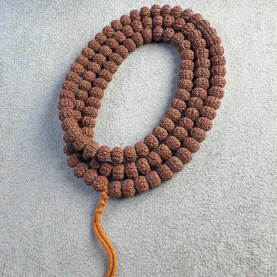 金刚菩提吊坠头货老树王孔道丝黄8.6