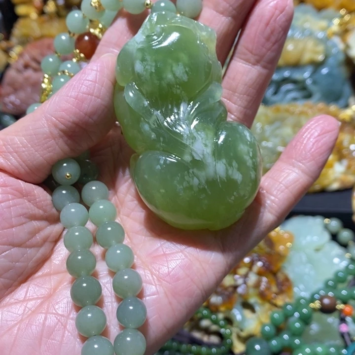 岫玉岫玉吊坠未镶嵌