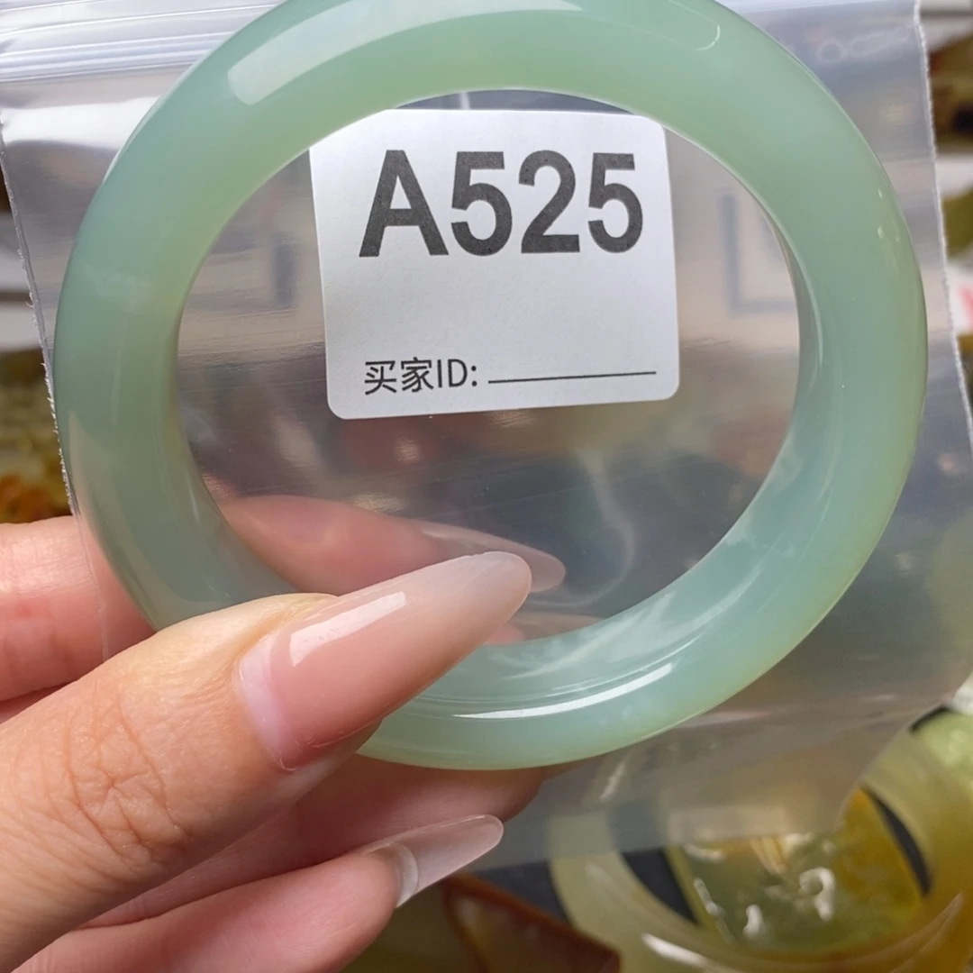 棉***糖未镶嵌蛇纹石玉一