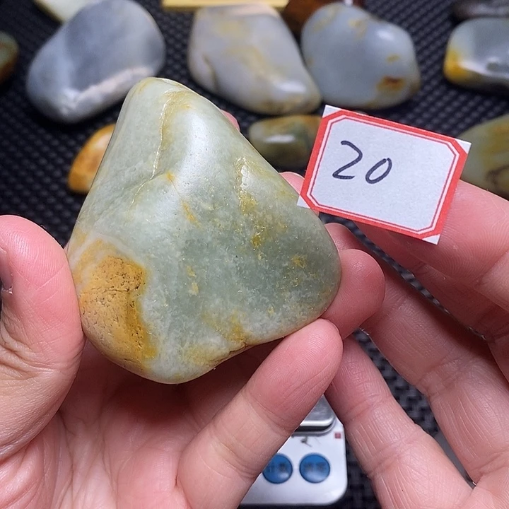 未镶嵌和田玉把件20