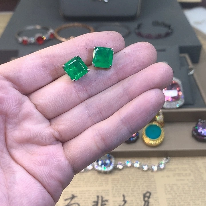 无非金属75。