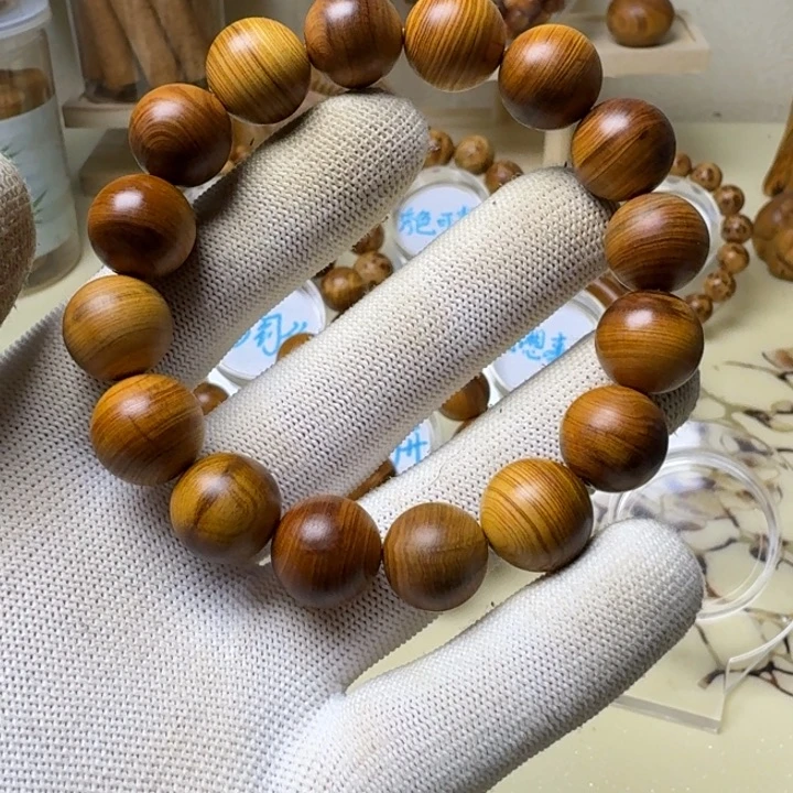 柏木（崖柏）G****k太行崖柏黑油15