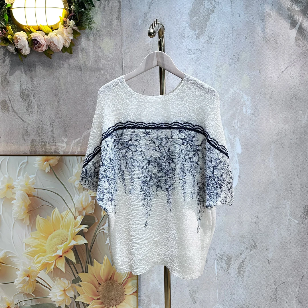 【吉岚严选】J2548休闲百搭气质刺绣印花蝙蝠袖上衣T恤