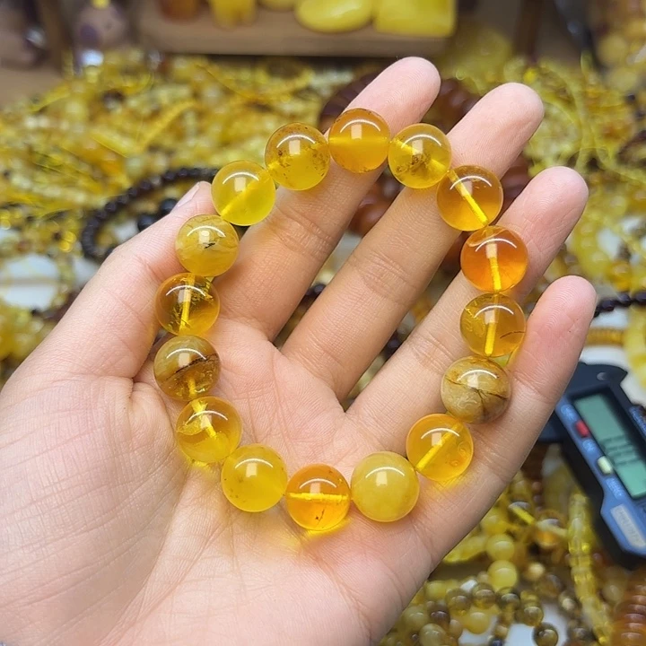 琥珀未镶嵌珠宝奇石