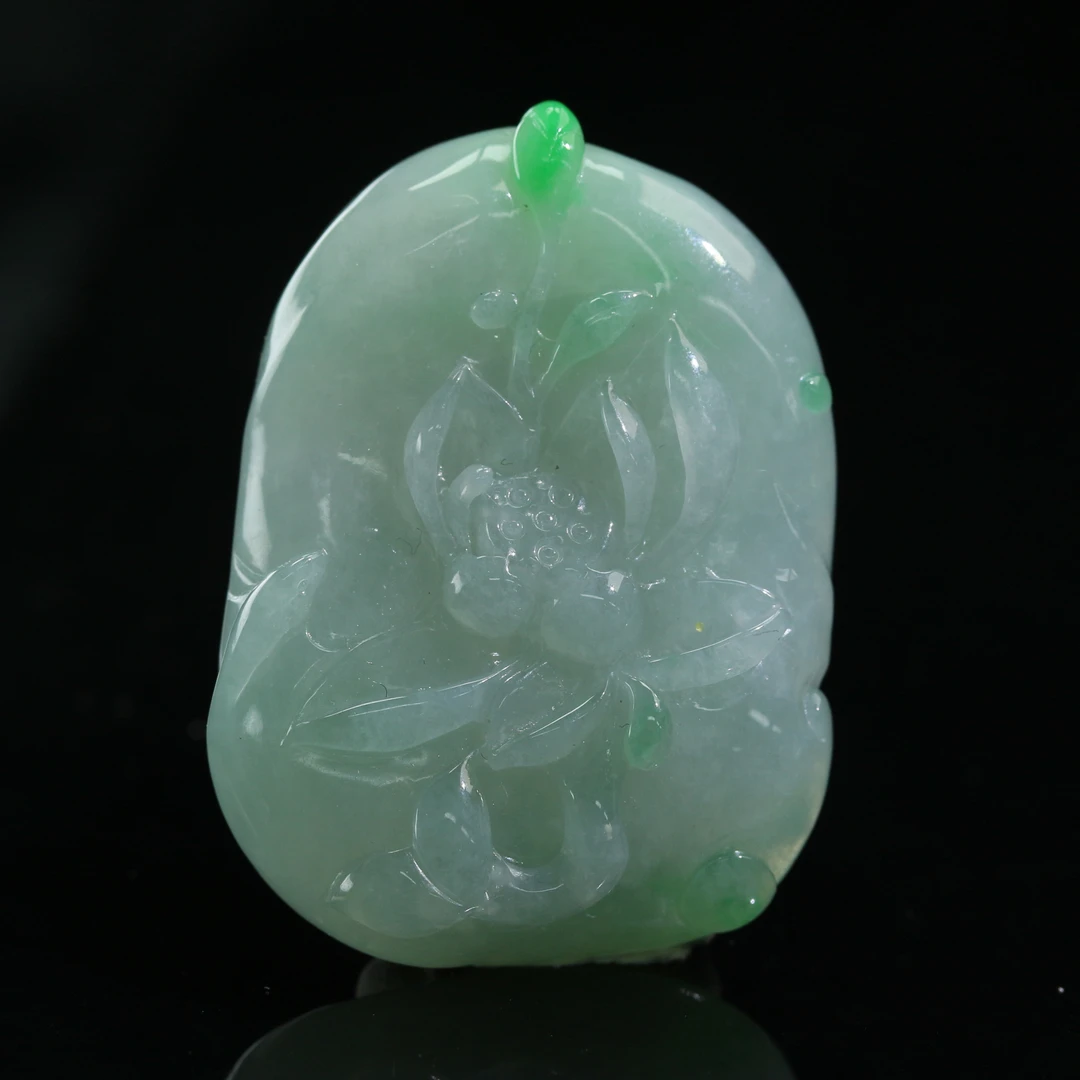 27天然缅甸翡翠A货冰荷花/901666/上海嘉禾拍卖
