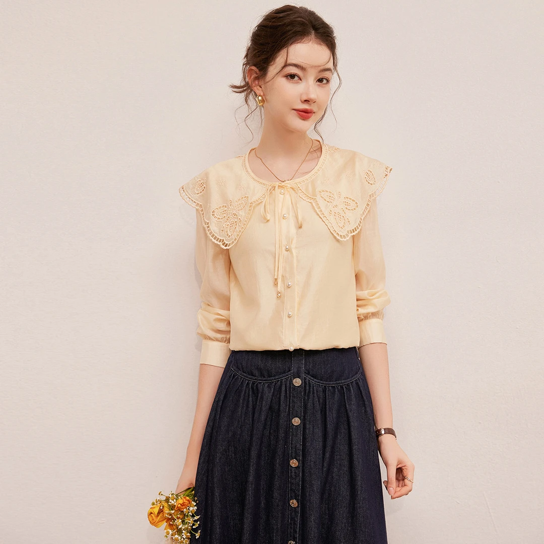 白鹿语秋款时尚镂空绣花披肩圆领天丝长袖女装衬衣衬衫WBL10040