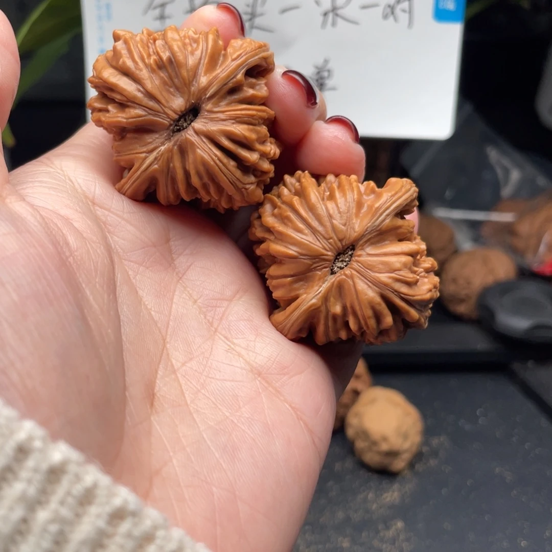 把件文玩核桃四座楼