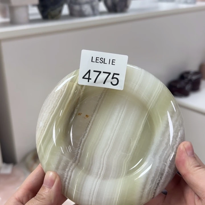 L。。4765。。。。。。福利