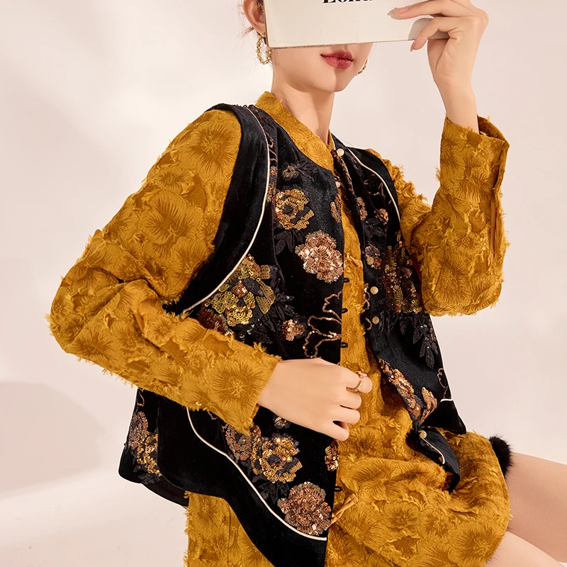 2025春季新款国风新中式气质背心轻奢亮片刺绣气质马甲女 MZ093