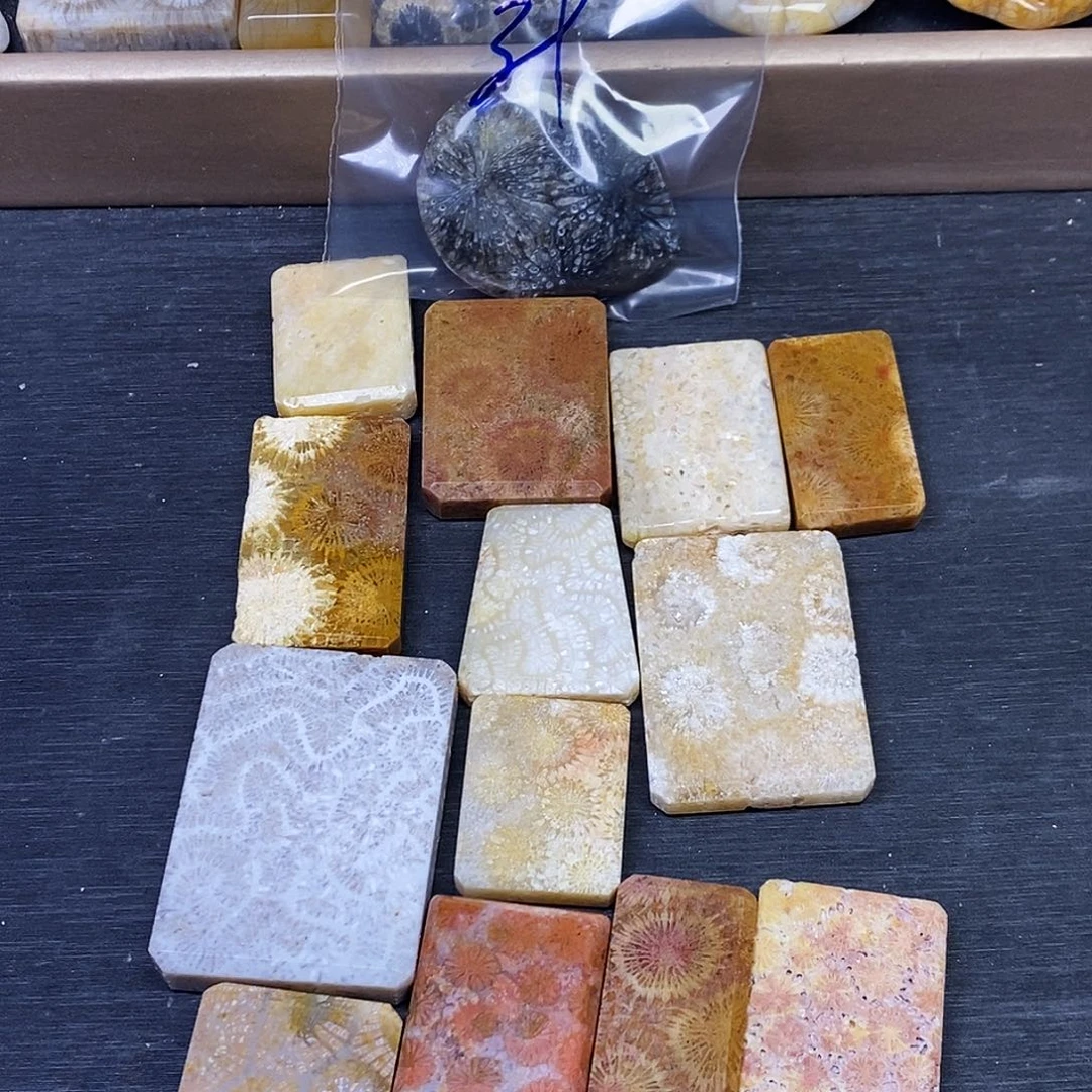 硅化玉颈饰合金阳****