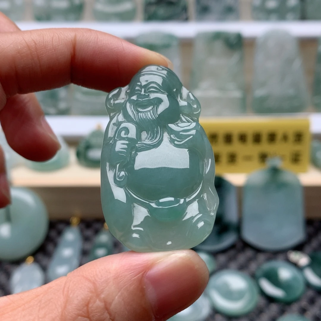 翡翠未镶嵌颈饰财神爷
