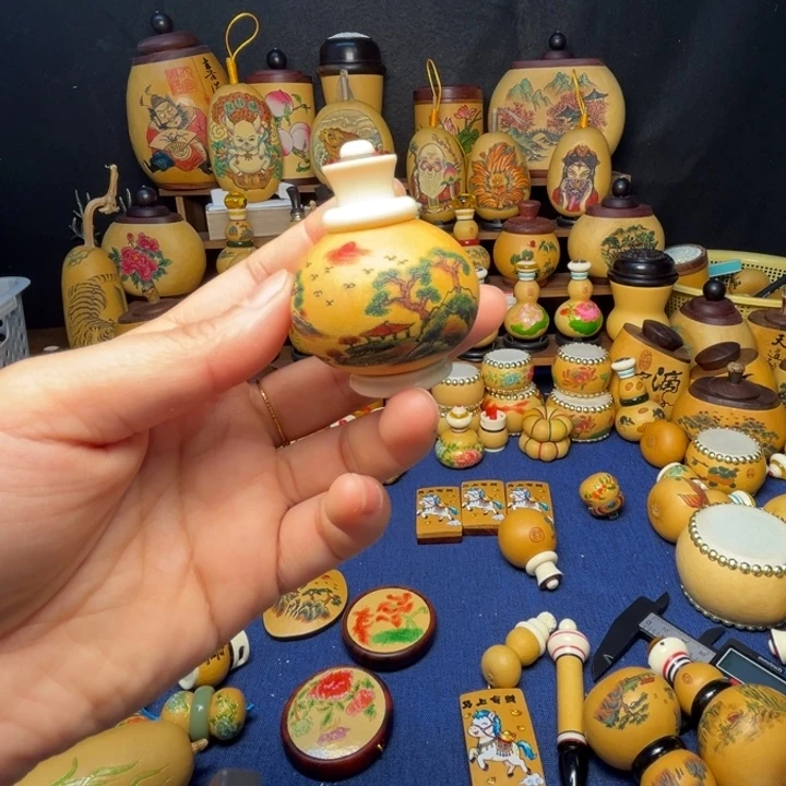 大叶紫檀（黑酸枝木类）