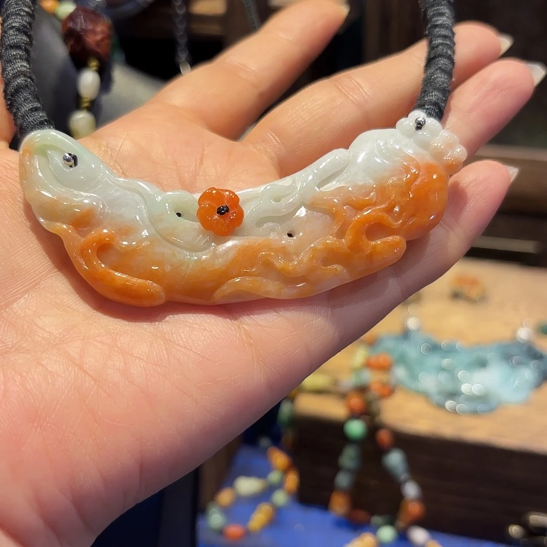 翡翠未镶嵌颈饰原创