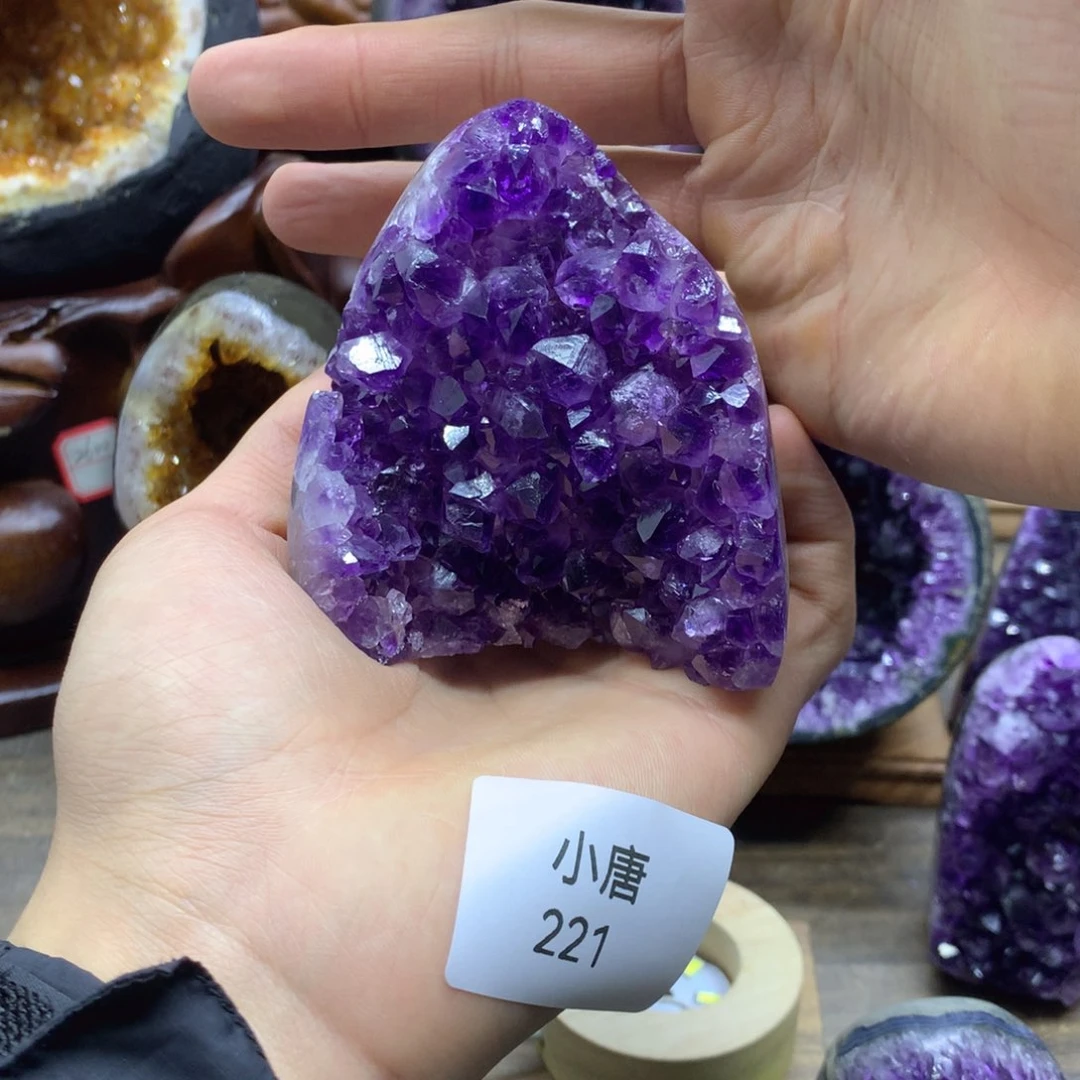 紫晶大型摆件（非配饰）未镶嵌