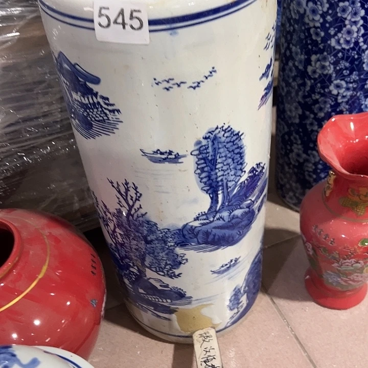 瓷片色釉不均瑕。。。。。。。。。。。。。。