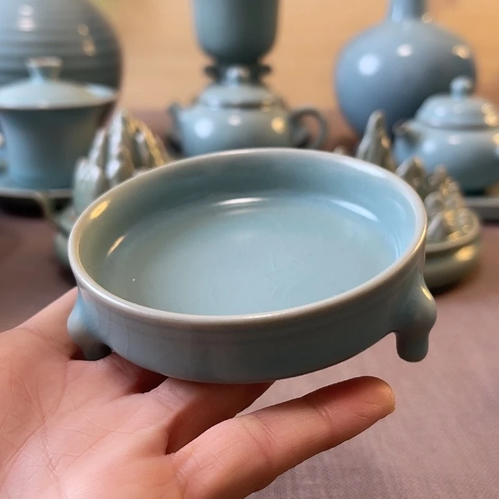 瓷片三足洗一一一一