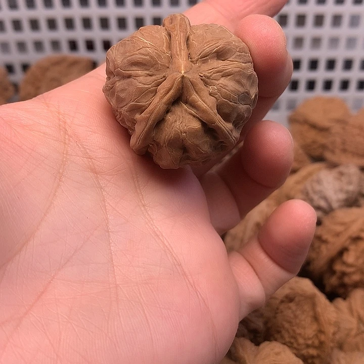 大***闪文玩核桃吊坠文玩核桃