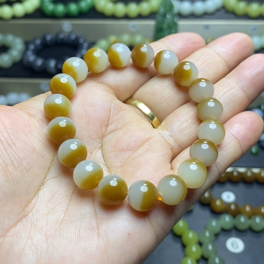 和田玉未镶嵌手串