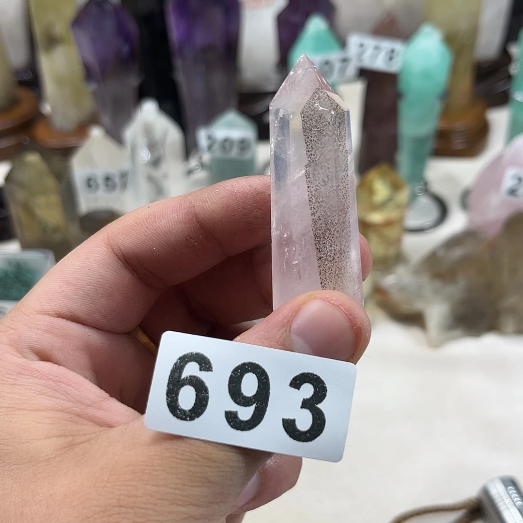 未镶嵌水晶大型摆件（非配饰）