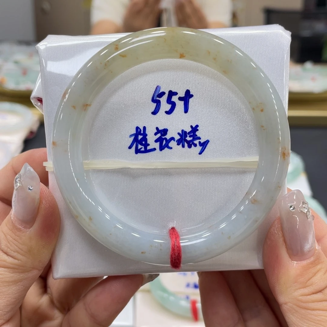 未镶嵌手镯翡翠翡翠