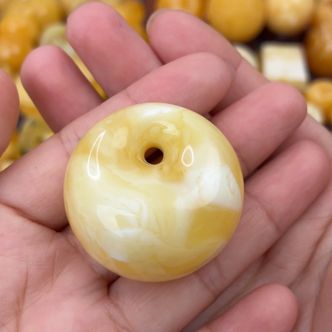 蜜蜡未镶嵌吊坠(不含链)公主扣