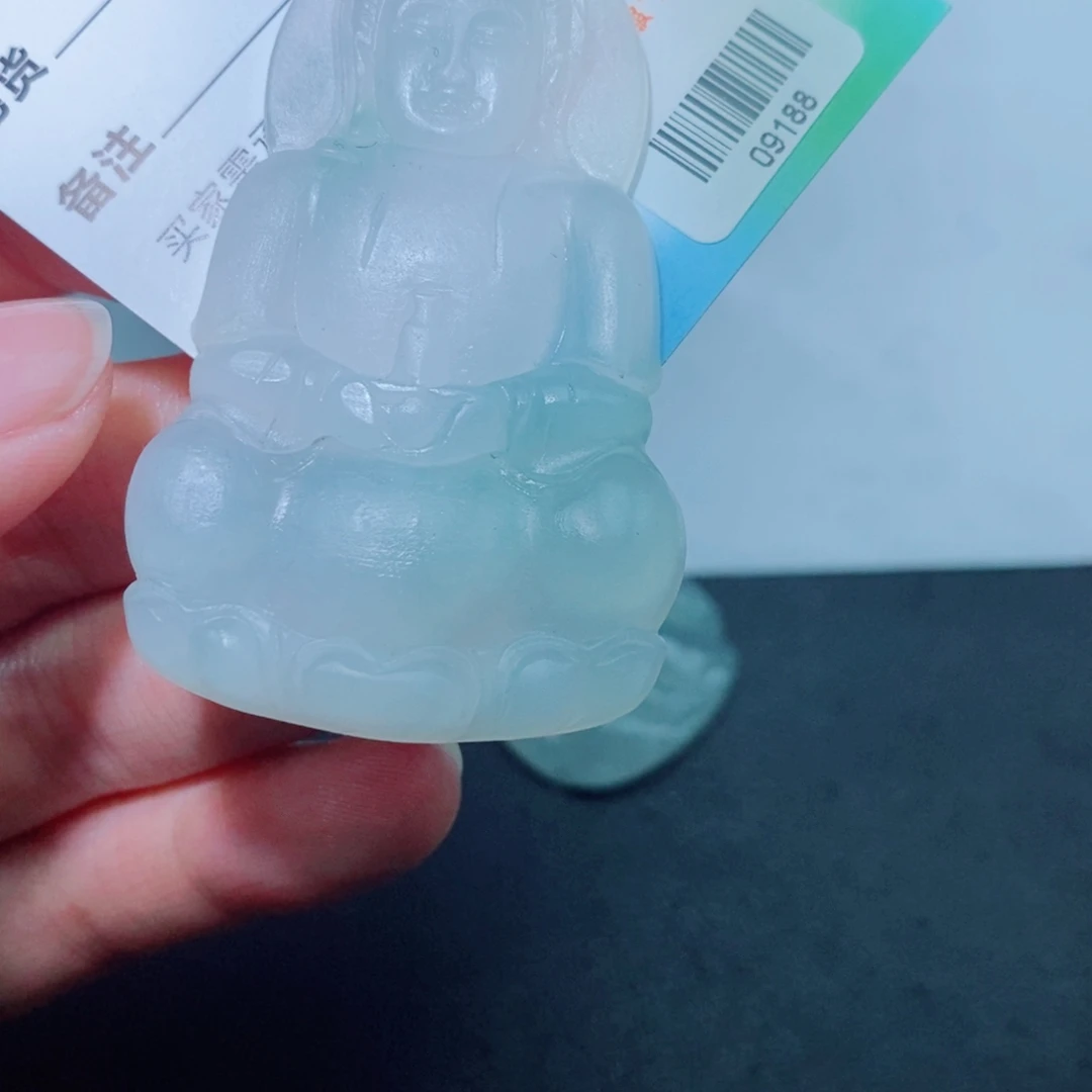 定制翡翠未镶嵌吊坠