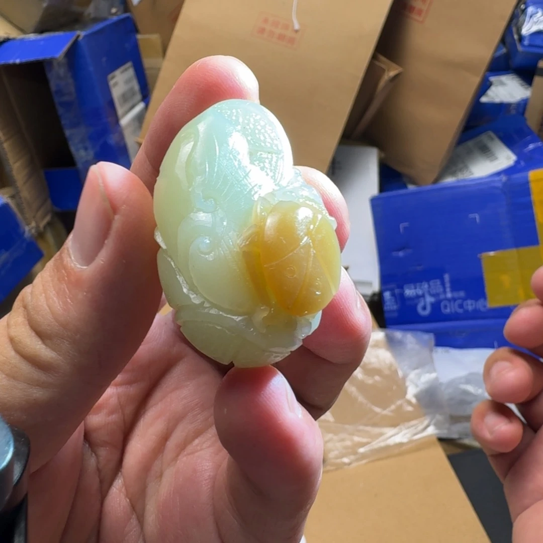 定制和田玉不退换