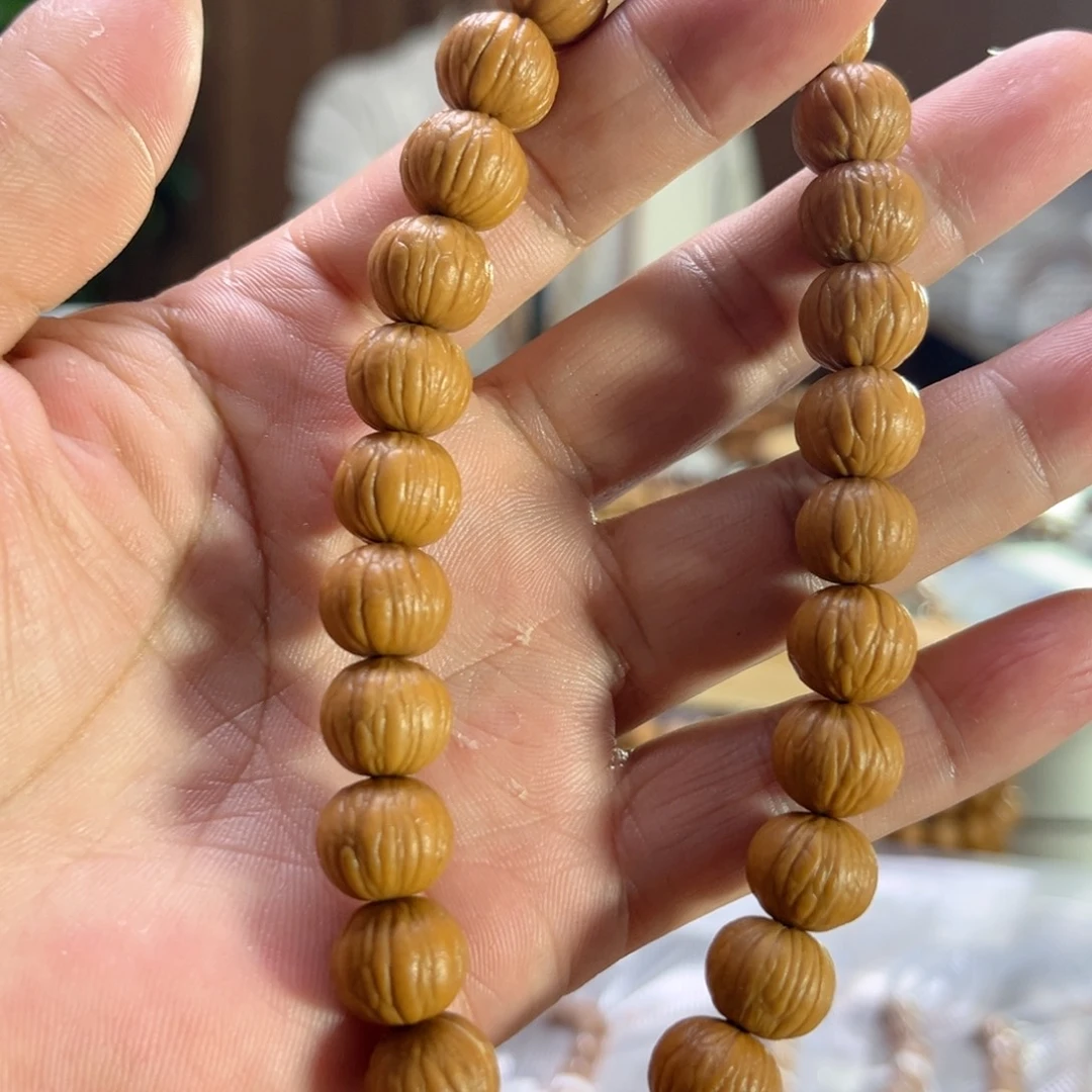 ****手串猴头核桃12+土豪手持
