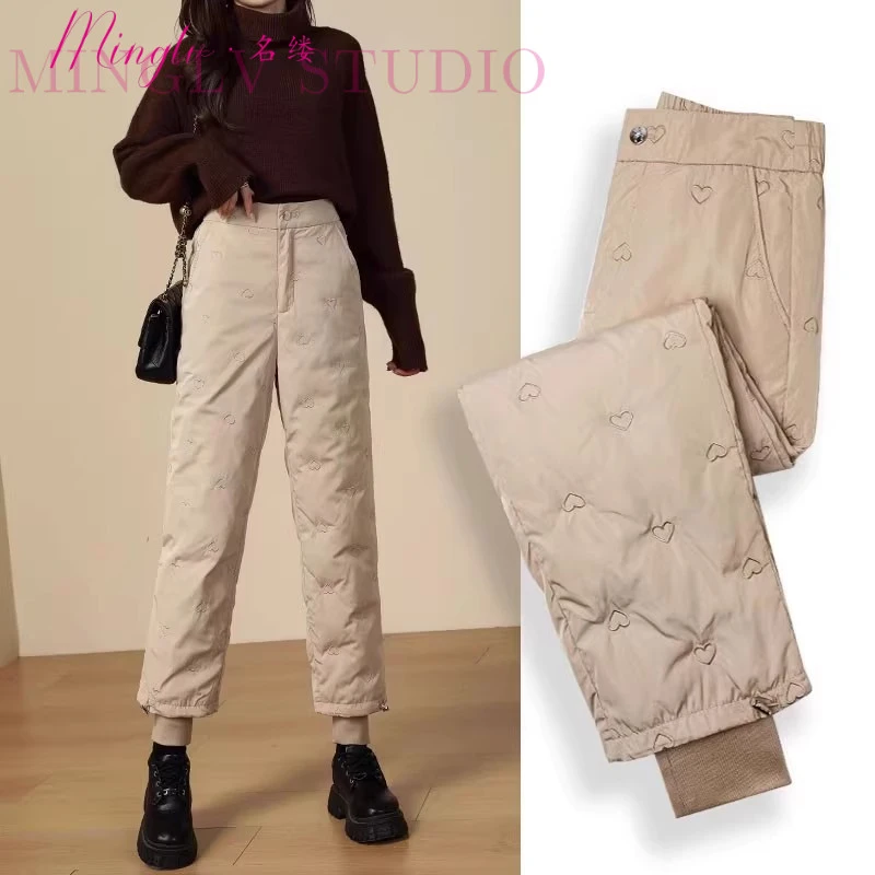 名缕品牌卡其色束脚羽绒裤女外穿秋冬季新款2026优雅防寒棉裤