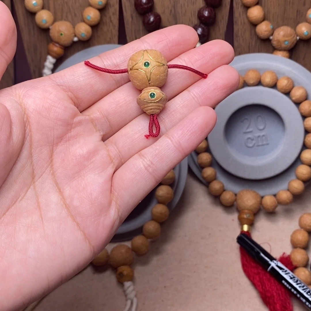 把***们凤眼菩提手串三通➕佛塔