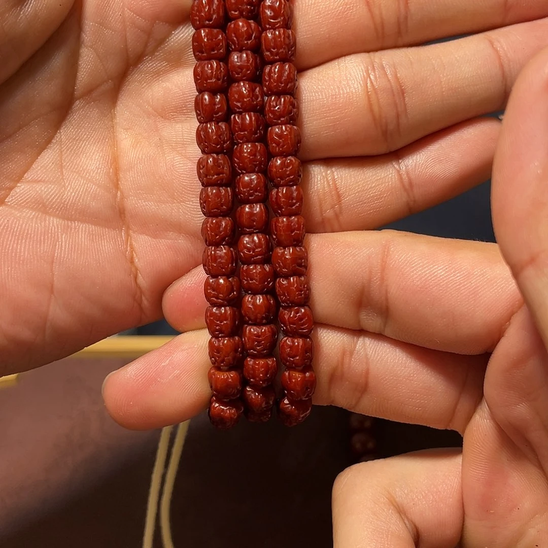 吊坠金刚菩提膳**薪佛手