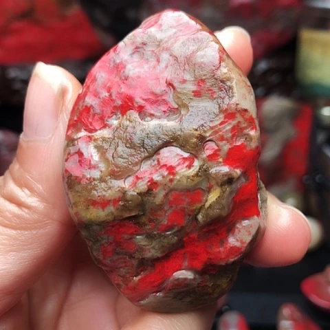 昌化鸡血石昌化鸡血石原石