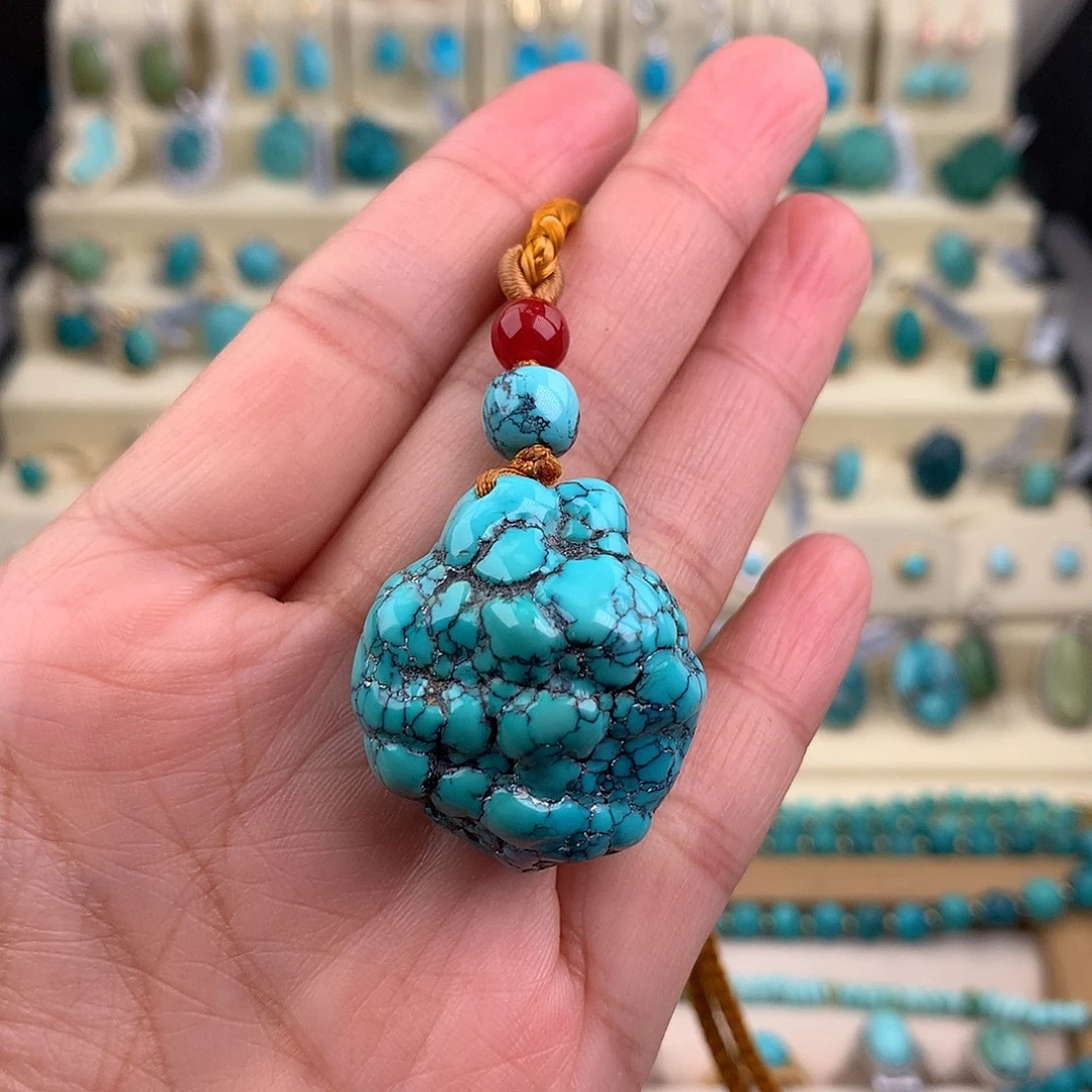 绿松石未镶嵌耳饰