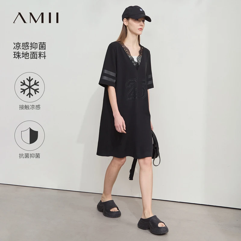 [Amii]拼蕾丝V领宽松字母数字印花中袖直筒连衣裙女12542008