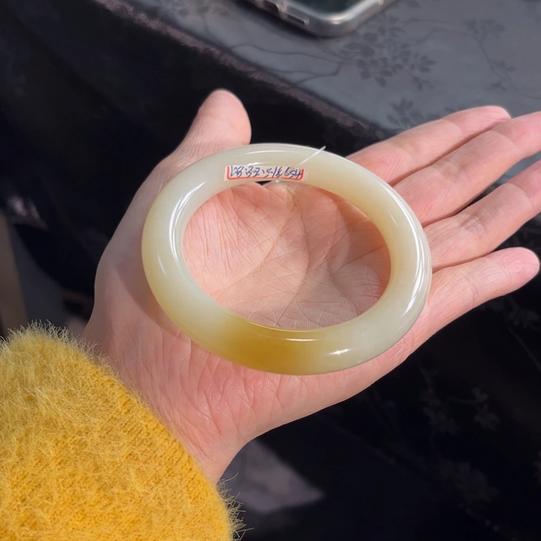 和田玉未镶嵌手镯  「且末蜜糖」