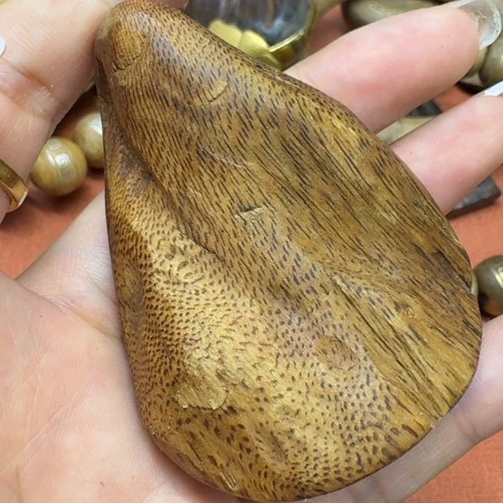 大叶紫檀（黑酸枝木类）