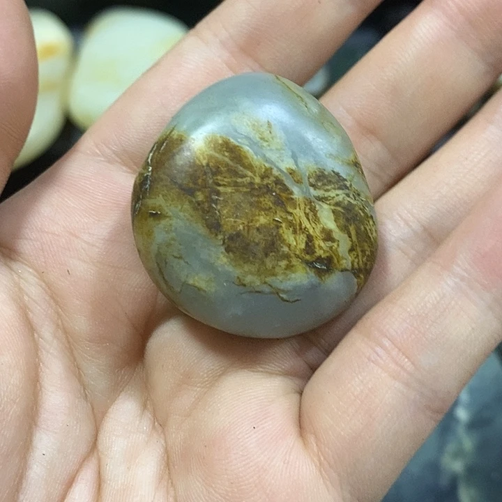 和田玉（糖玉）未镶嵌挂件