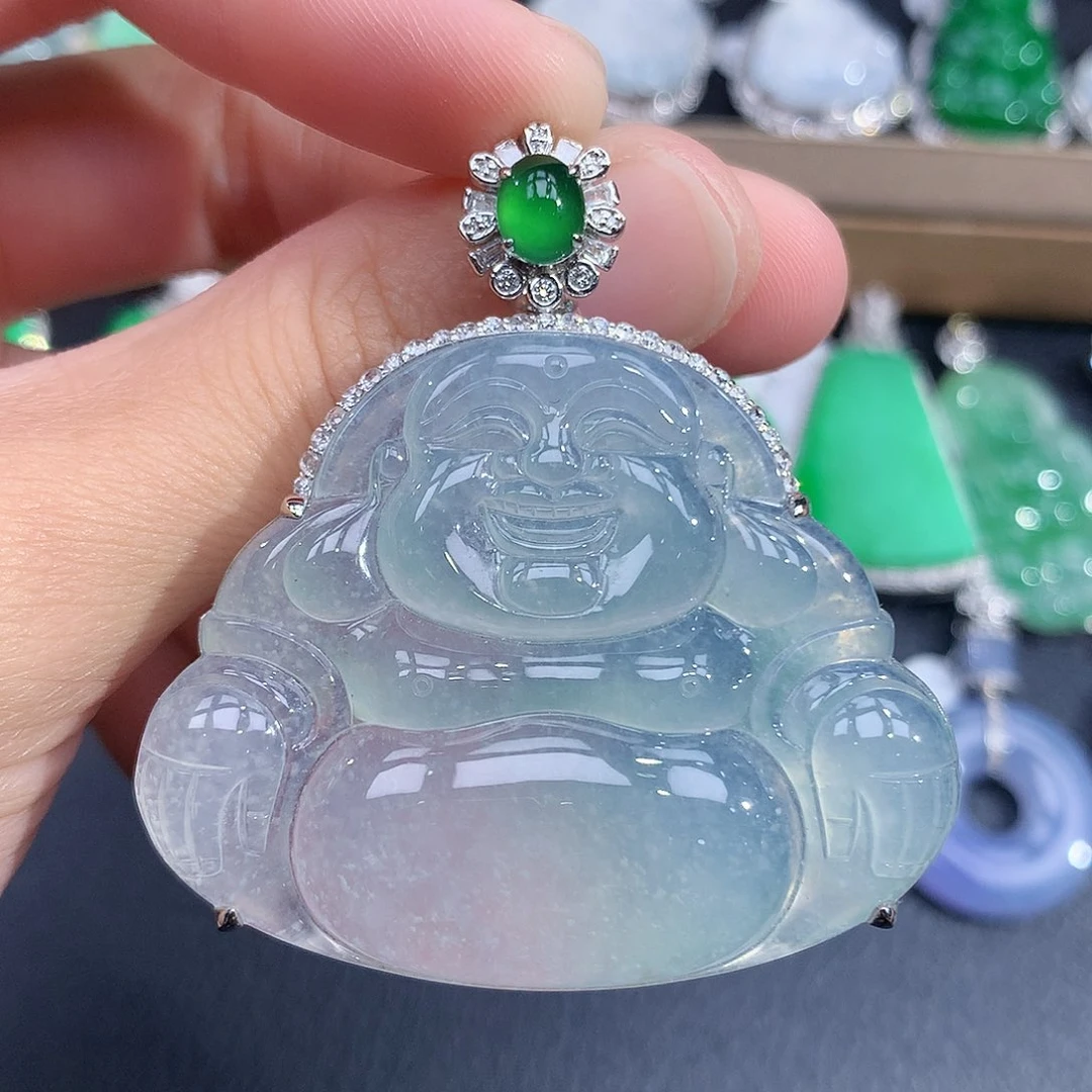 颈饰18K金镶嵌翡翠