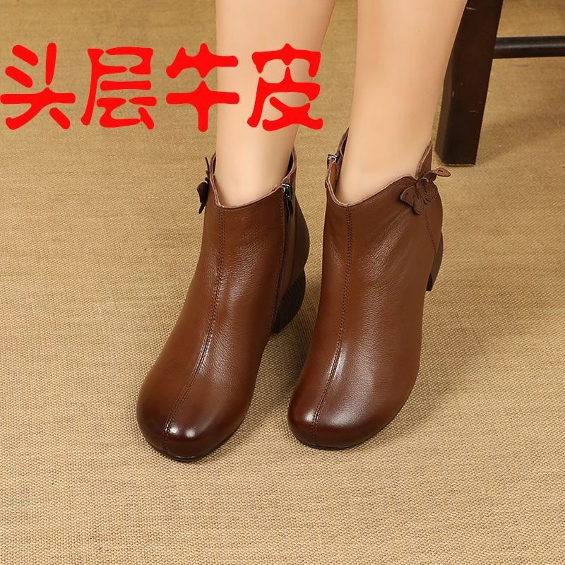 秋冬真皮中跟妈妈单靴子复古民族风粗跟牛皮短靴女软底舒适马丁靴
