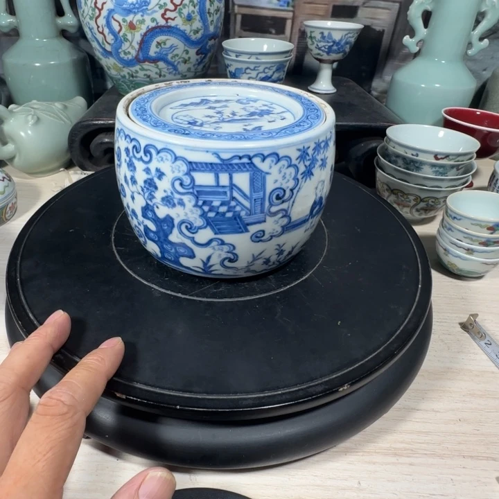 正***戒摆件青花花卉小小摆件