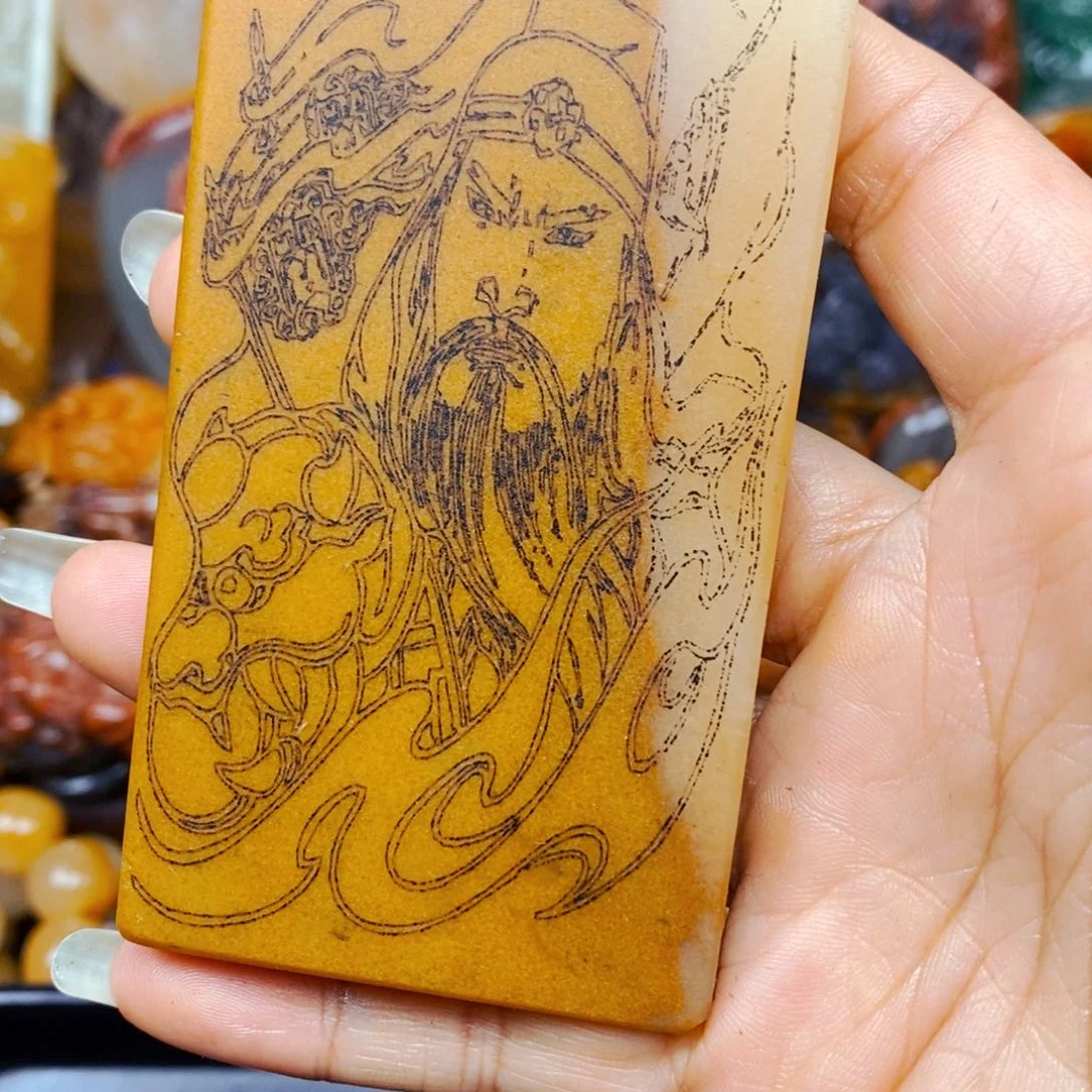 石英质玉（黄龙玉）未镶嵌项链