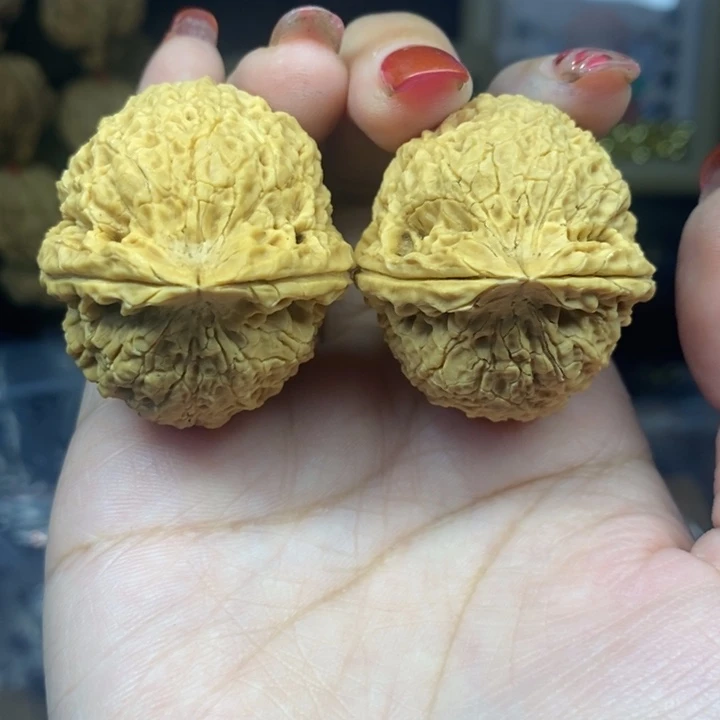 文玩核桃吊坠41铁罗汉