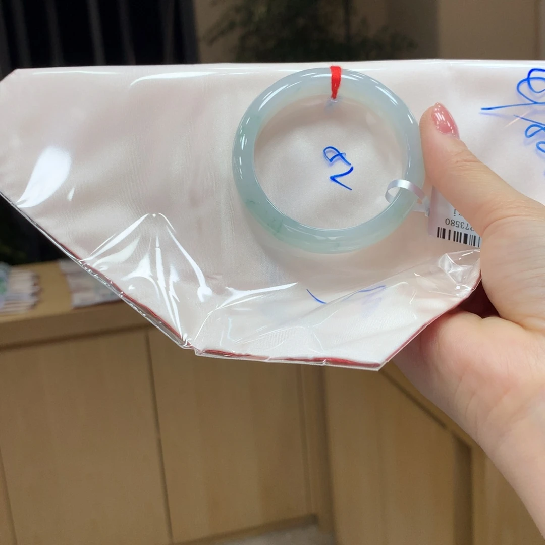 未镶嵌手镯翡翠不退不换