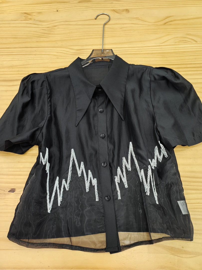 金姐推荐新款洋气减龄时尚显瘦泡泡袖拼接衬衫2530