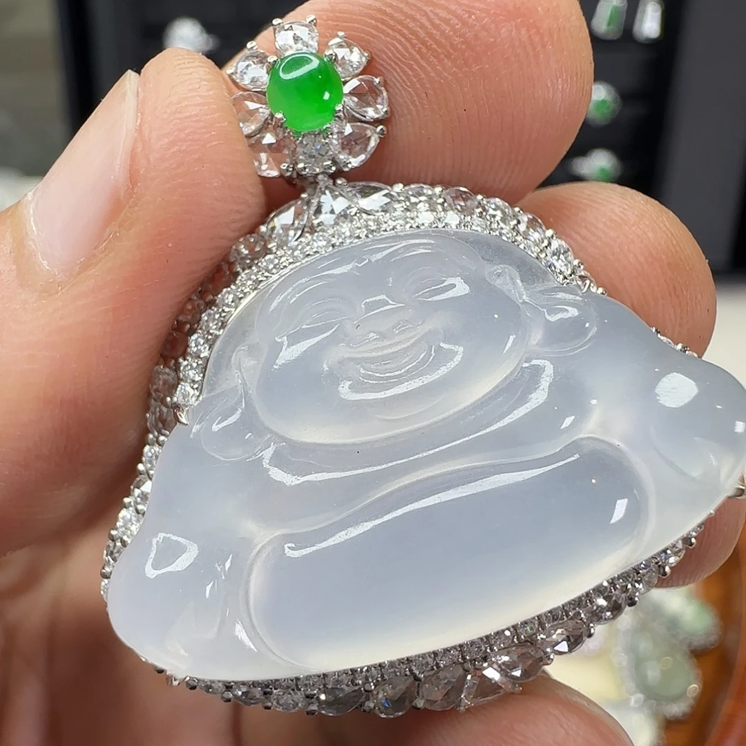 翡翠18K金镶嵌颈饰天然翡翠