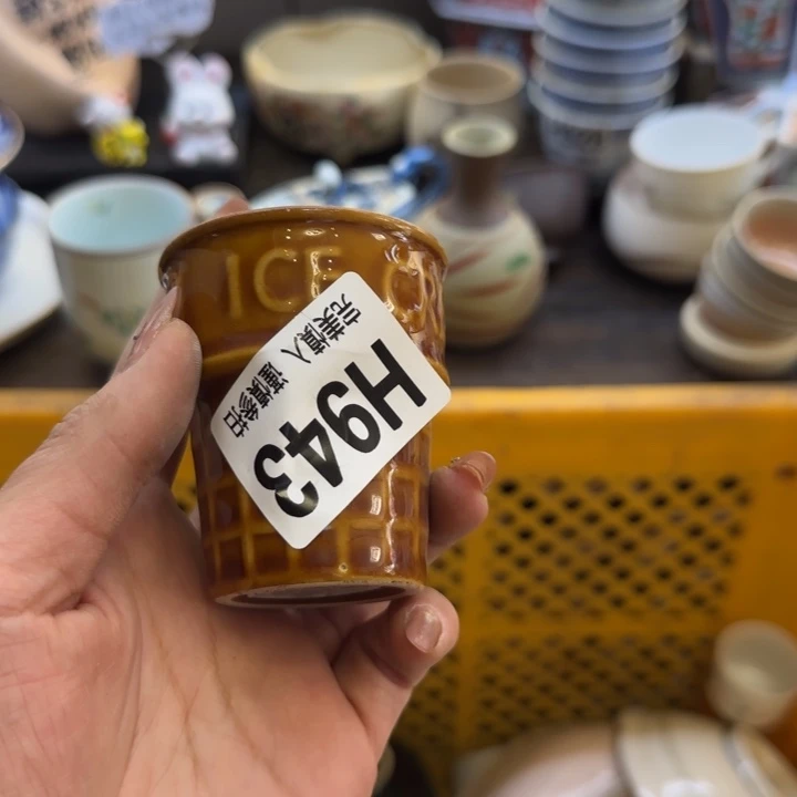瓷片?****?哈哈哈哈哈哈姐姐